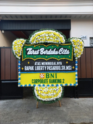 Papan Bunga Duka di Tlogopucang