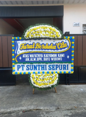 Papan Bunga Duka di Tlogopucang